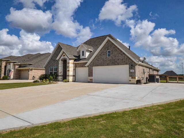 6803 Nichols Landing