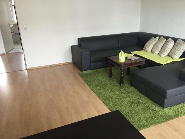 680 € 67 m² 2,5 Zimmer