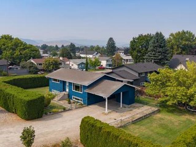680 Myron Road, Kelowna, BC, V1X 5K2 house for sale | Listing ID 10398 | Royal LePage