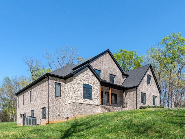 680 Summerdale Lane