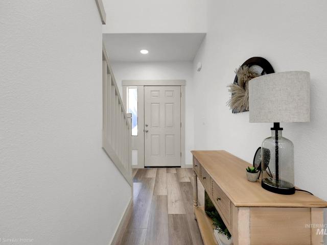 680 SW Mendenhall St 8/1