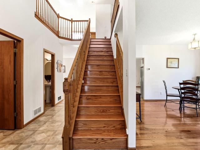6814 Wildflower Drive S