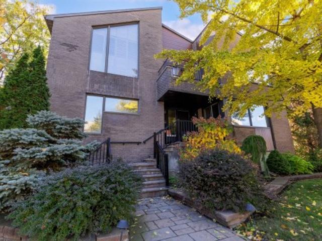 6816 Crois. Ashkelon, Côte Saint Luc, QC, H4W 3E4 house for sale | Listing ID 18109 | Royal LePage