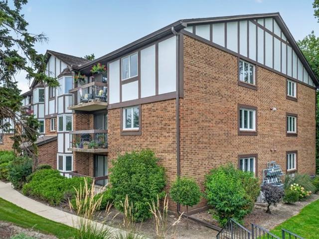 6816 Joliet Rd Apt 4, Indian Head Park, IL 60525