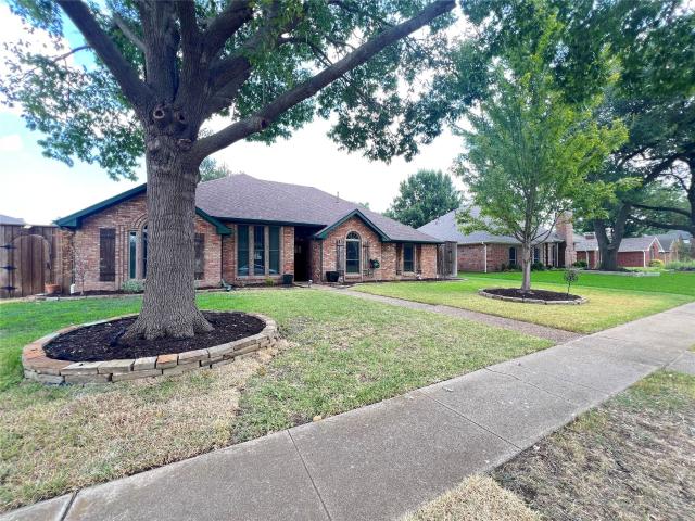 6816 Sweetwater Drive, Plano, US, TX