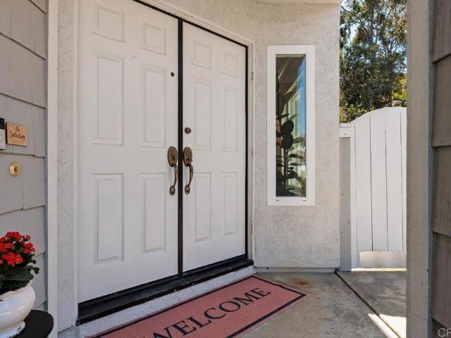6819 xana way