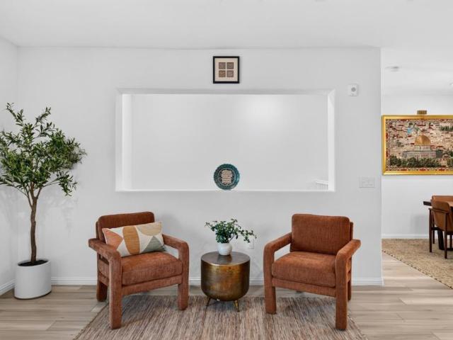 6810 Chroma Court