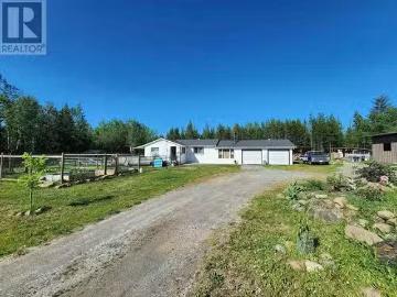 6813 Swelander Road, 100 Mile House, BC, V0K 2E2 house for s.