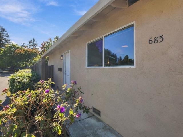 681 Vasona Court