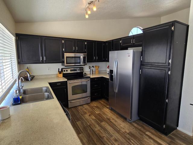 6826 S 17TH Way