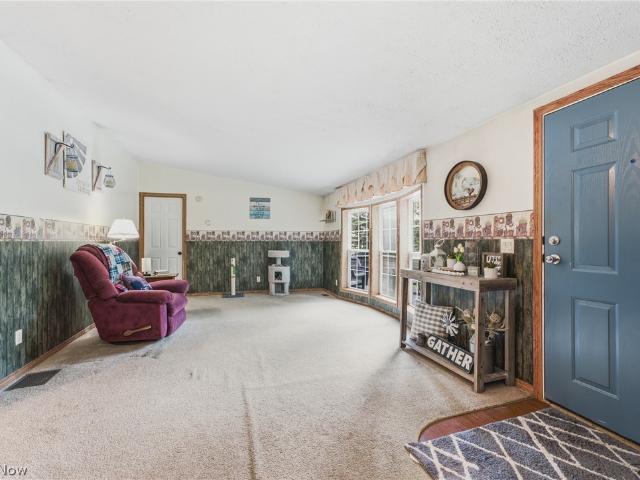 6828 Angling Road