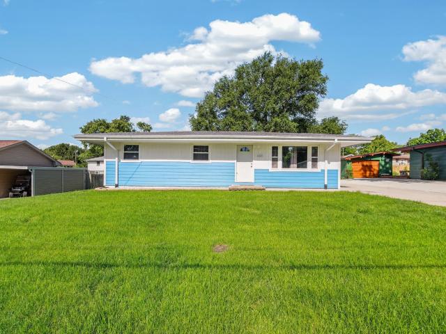 6820 NW 5th Court