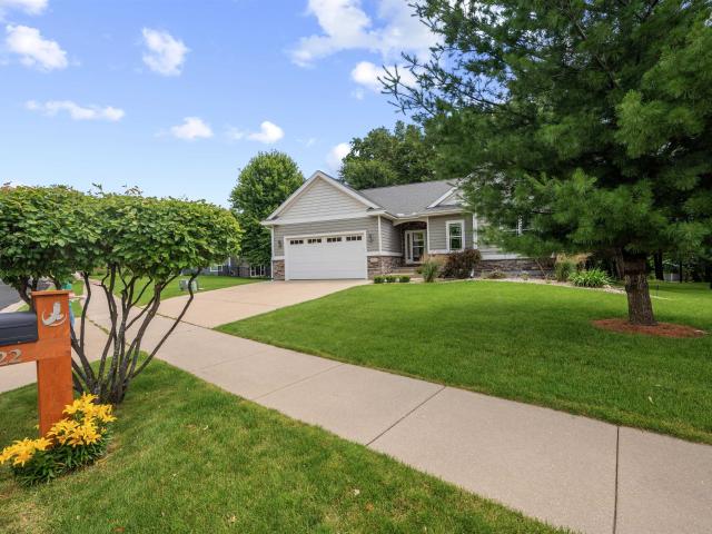 6822 Conservancy Plaza