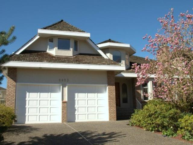 6823 Grant Place, Burnaby, BC, V5B 4X4 house for sale | Listing ID R3102 | Royal LePage