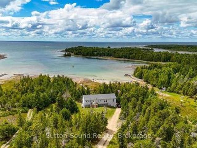682 Dorcas Bay Road, Northern Bruce Peninsula, ON, N0H 2R0 house for sale | Listing ID X13023 | Royal LePage