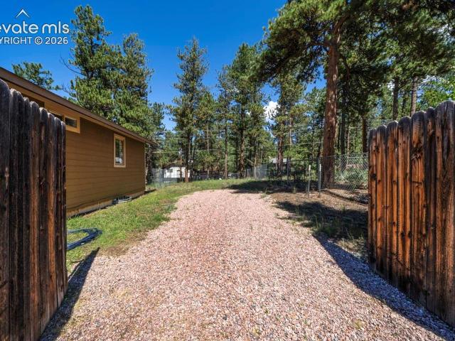 682 Sunnywood Loop
