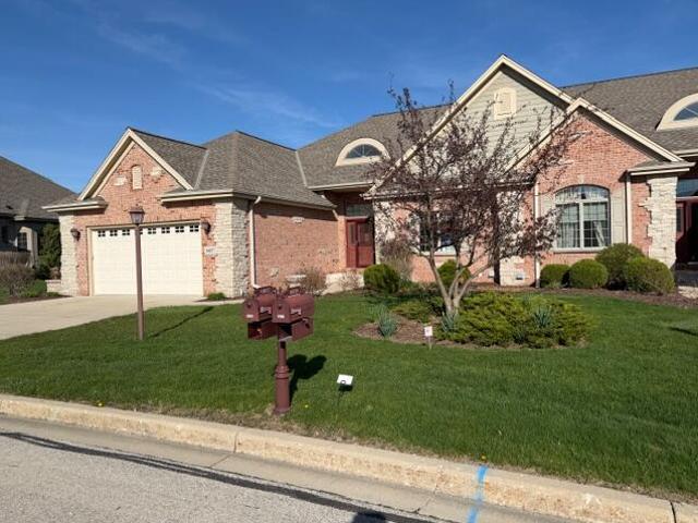 6837 W Greyhawk Ct