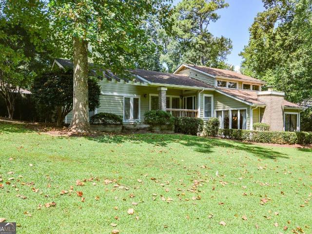 6838 Springwood Drive