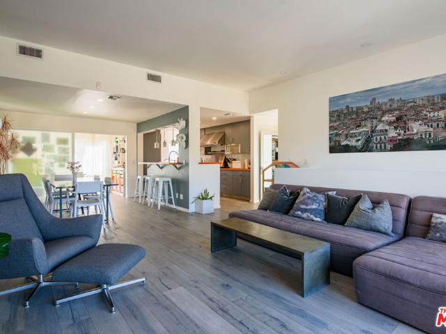 6830 Cahuenga Park Trail