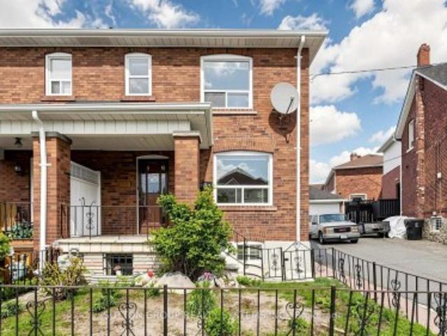 683 Old Weston Road, Toronto, ON, M6N 3B6 house for sale | Listing ID W13461 | Royal LePage