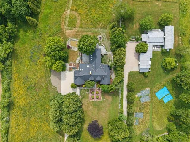 683 Neck Road