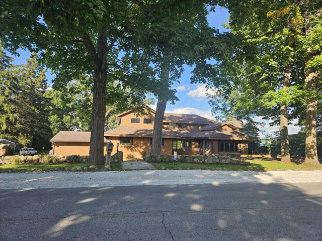 683 Waverly Rd, La Porte, IN