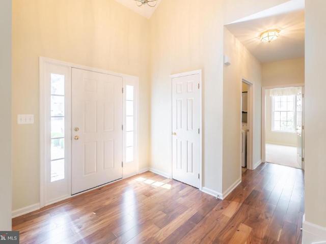 6845 Saddle Run Way