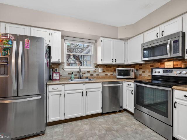6846 Carnation Cir, Frederick, MD 21703 | MLS #MDFR2074
