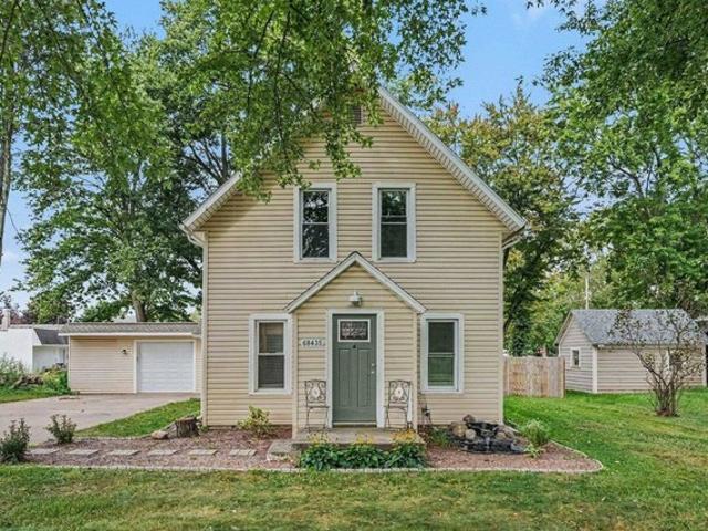 68435 Jackson St, New Paris, IN 46553