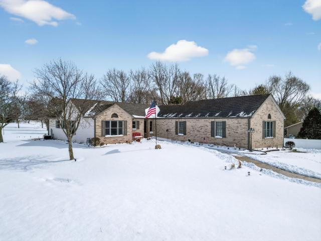 6843 Red Oak Lane