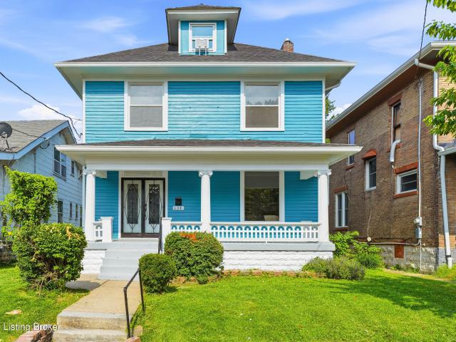 684 S 38th St