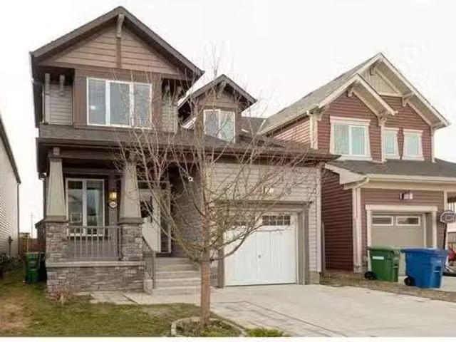 684 Windbrook Heights Sw, Airdrie, AB, T4B 3V8 house for sal.