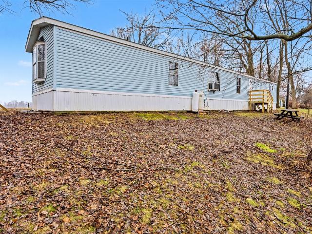 68544 County Road 372