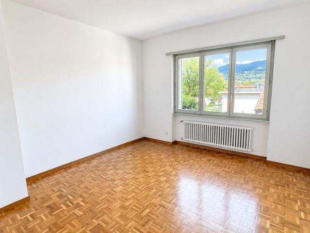 6852, Genestrerio
