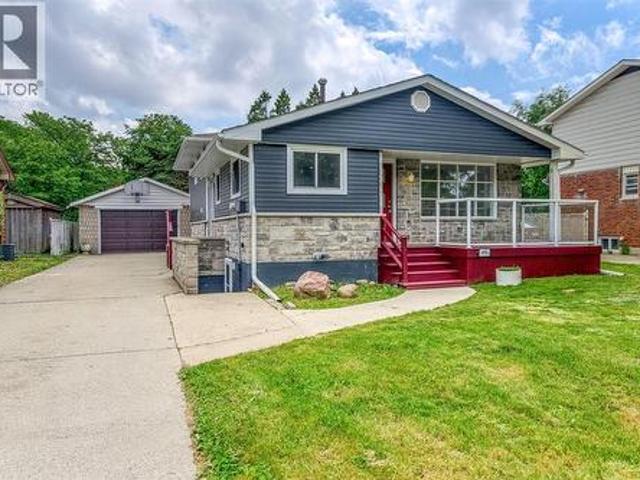 685 Amesbury Court, Sarnia, ON, N7V 2P9 house for sale | Listing ID 26019 | Royal LePage
