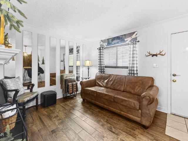 685 River Rd # 214