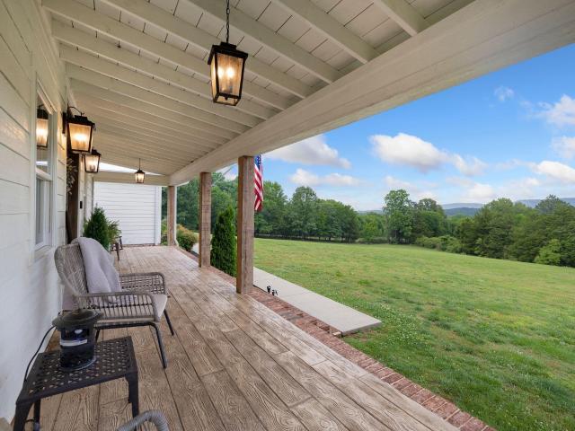 6866 Daus Mountain Road