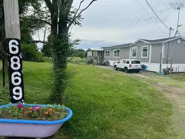 6869 Highway 2, Bass River, NS, B0M 1R0 house for sale List.