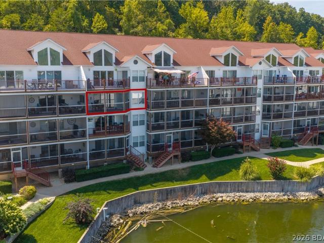 686 Clearwater Drive 3E