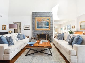 686 Hill St, Southampton, NY 11968 | MLS #L3526
