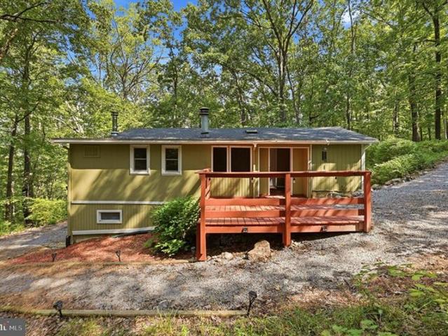 686 Nancy Jack Rd, Gerrardstown, WV 25420