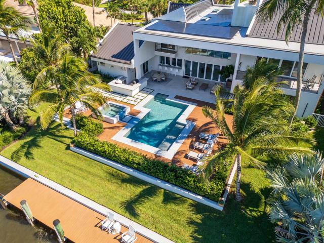6879 SE SOUTH MARINA Way, Hutchinson Island, FL