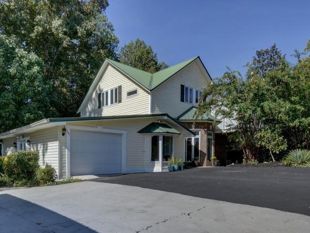 687 Burnt Tanyard Road