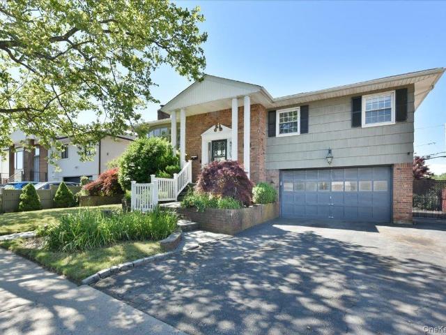 687 Golf Drive