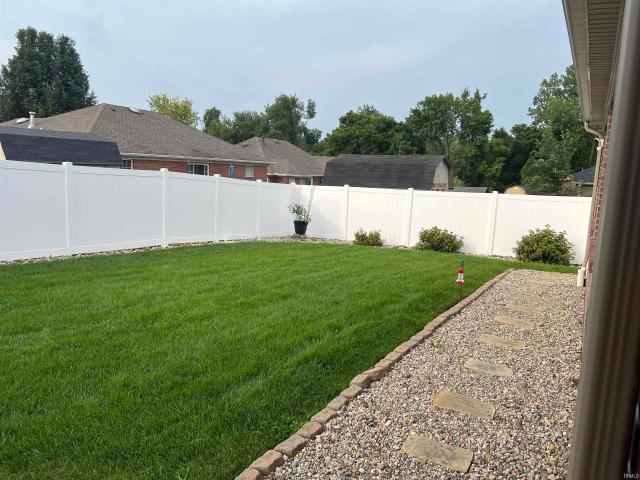 6888 Cottage Lane