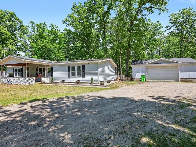 688 S Silver Drive