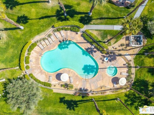 688 Vista Lago Circle