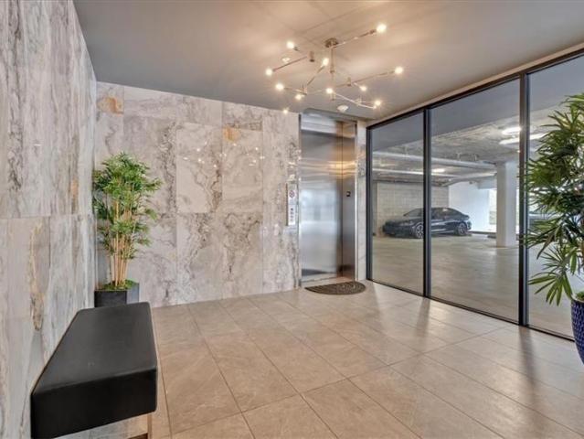 6890 Peachtree Dunwoody Road 303