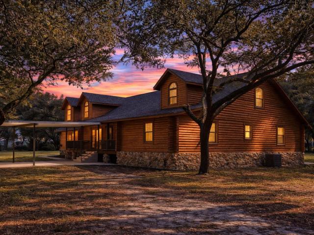 6892 Swain Road, Sorrento, US, FL