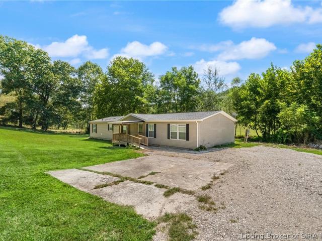 6893 E County Road 550 S